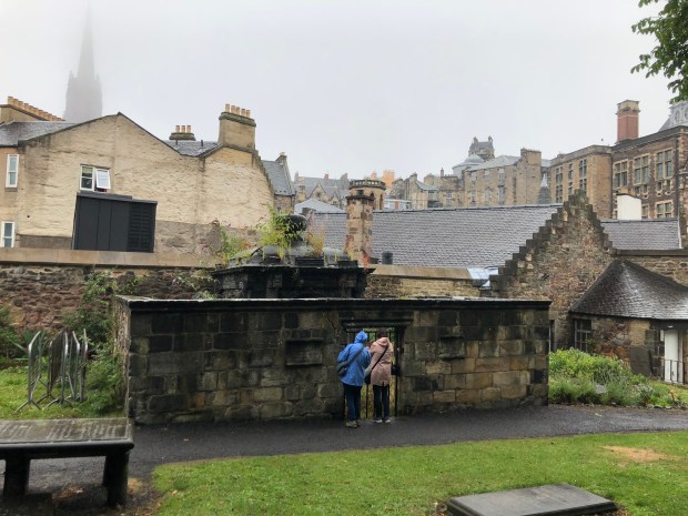 VnCq5oqHTV+3F4uF6%HSiw